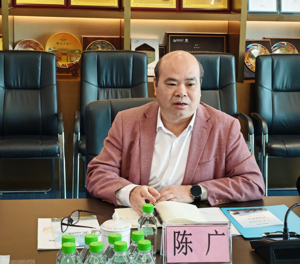 来宾市市委书记方毅一行莅临我司考察调研