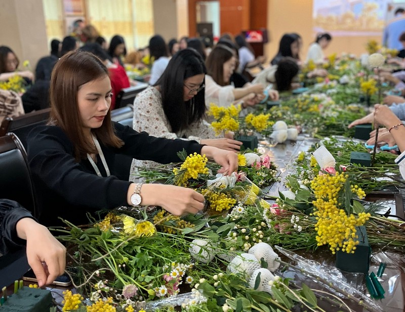 2022年兴美女神节系列活动----“花”点时间宠爱你