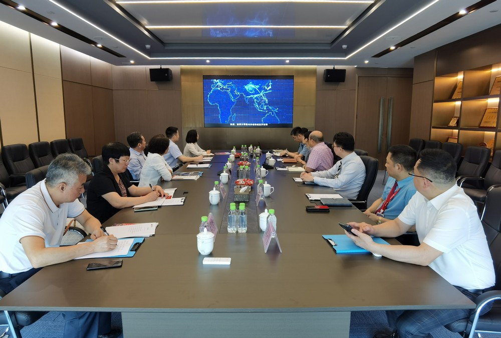 湛江市市委常委、统战部部长程凤英率队前往兴美集团召开调研座谈会