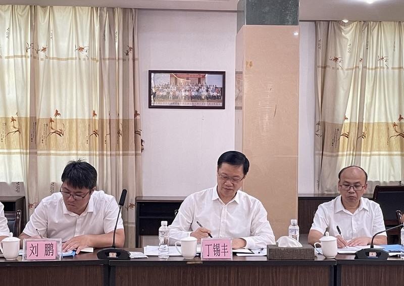 佛山市委常委丁锡丰率调研组服务走访佛山重点企业